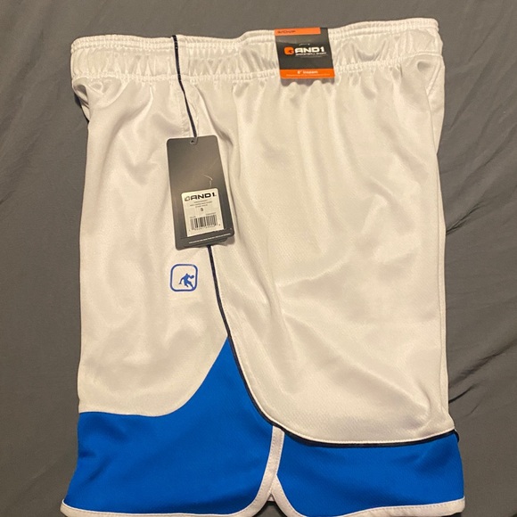 💜AND1 Men's Active Swing-Man Shorts Inseam 8”Size:Small - Picture 1 of 9